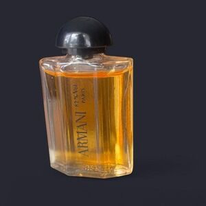 Giorgio Armani perfum